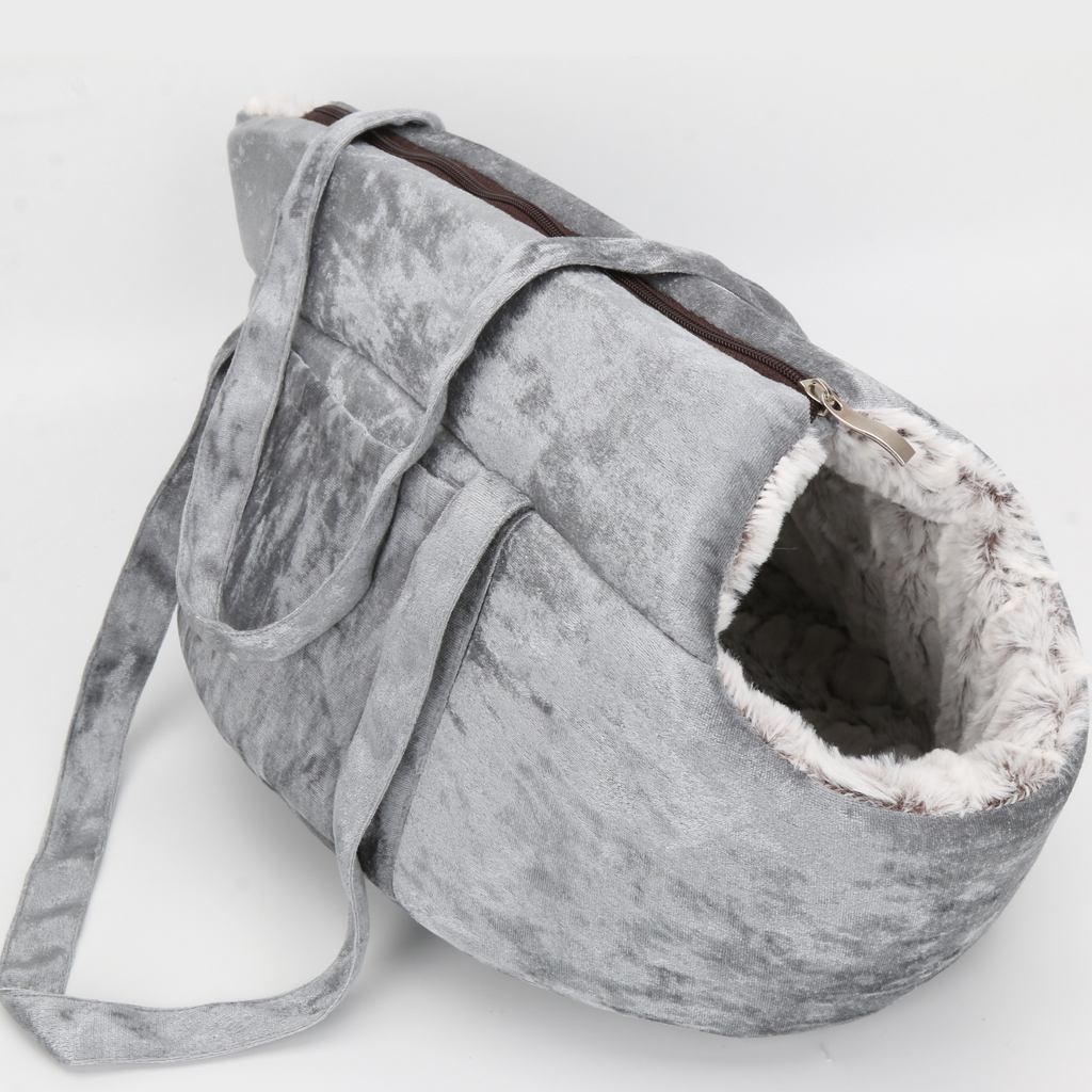 Pet Carrier Bag with Opening and Safety Hook